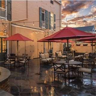 Royal Frenchmen Hotel&bar Hotel 4*