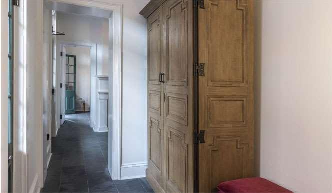 Royal Frenchmen Hotel&bar Hotel