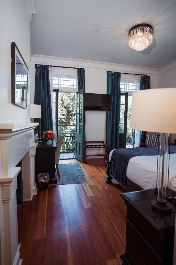 Royal Frenchmen Hotel&bar 4*